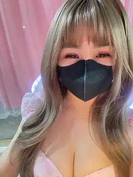 -Violet-t online show from April 2026 02:08:02 AM