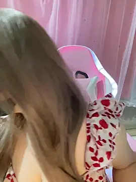 -Violet-t online show from May 2026 01:14:02 PM
