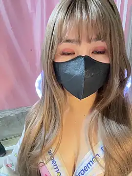 -Violet-t online show from May 2026 01:26:01 PM