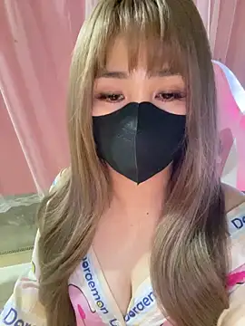 -Violet-t online show from March 2026 02:18:01 PM