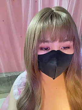 Snapshot of -Violet-t chatting on February 2026 02:04:02 PM -Violet-t online show from February 2026 02:04:02 PM