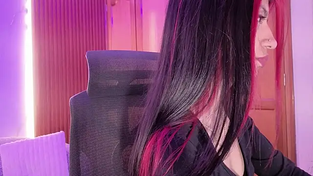 Snapshot of dulcetorresvg chatting on February 2026 03:06:01 AM dulcetorresvg online show from February 2026 03:06:01 AM