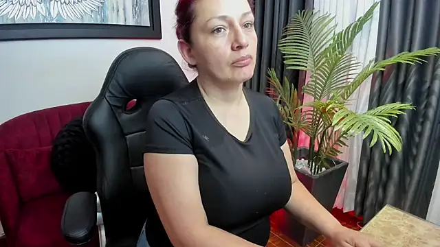 VictoriaPaker online show from April 2026 10:52:01 AM