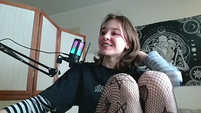 Snapshot of Mysterious_Toy chatting on February 2026 04:46:02 PM Mysterious Toy online show from February 2026 04:46:02 PM