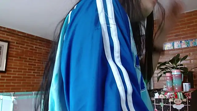 Lia rouse04 online show from April 2026 01:01:02 PM