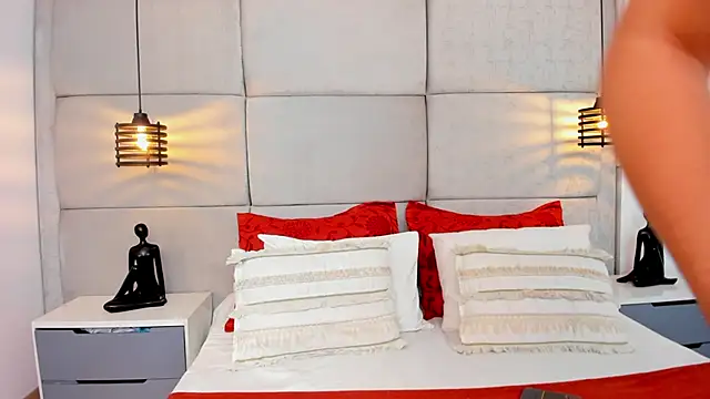 IvonneOwen online show from February 2026 03:34:02 AM