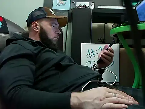 Numba1dad  online show from February 2026 05:57:01 PM