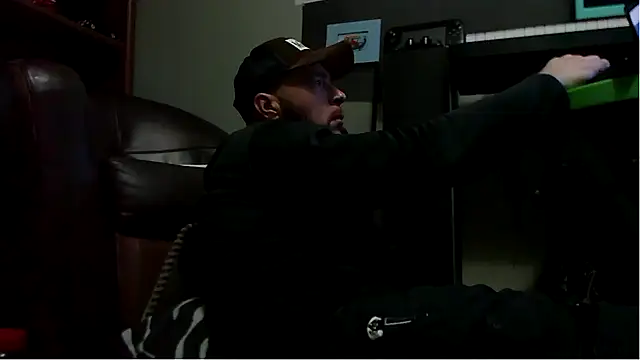 Numba1dad  online show from January 2026 02:18:02 AM