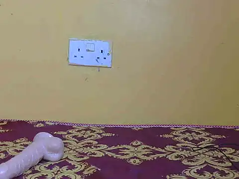 Snapshot of Quueenafrica chatting on February 2026 08:39:02 PM Quueenafrica online show from February 2026 08:39:02 PM