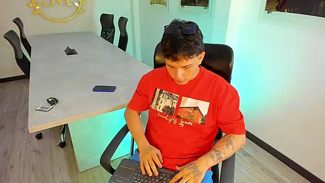 SamuParker online show from January 2026 03:54:01 AM