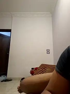 Snapshot of kingEgyptianRr chatting on February 2026 06:50:01 PM kingEgyptianRr online show from February 2026 06:50:01 PM