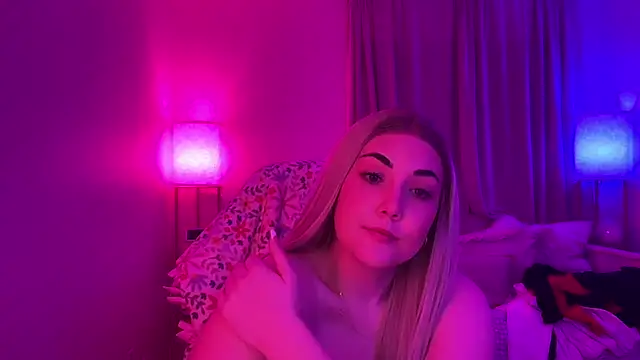BellaMarieXO online show from March 2026 02:21:01 AM
