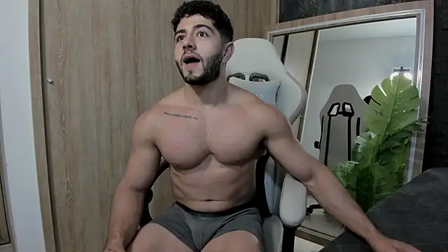 Thiago moretti online show from May 2026 11:36:02 PM