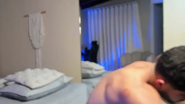 Snapshot of Thiago_moretti chatting on February 2026 11:04:02 PM Thiago moretti online show from February 2026 11:04:02 PM