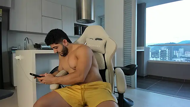 Thiago moretti online show from June 2026 11:14:02 PM