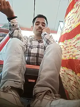 Rajkuma12345 online show from January 2026 07:15:02 AM