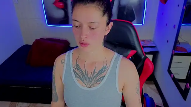 Harley quinzell online show from February 2026 06:16:01 PM