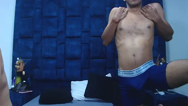 GroupNoLimits online show from April 2026 04:09:01 AM