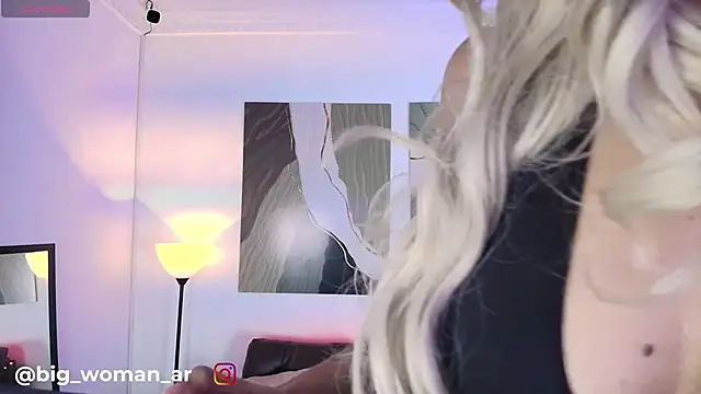 big woman online show from February 2026 03:35:02 AM