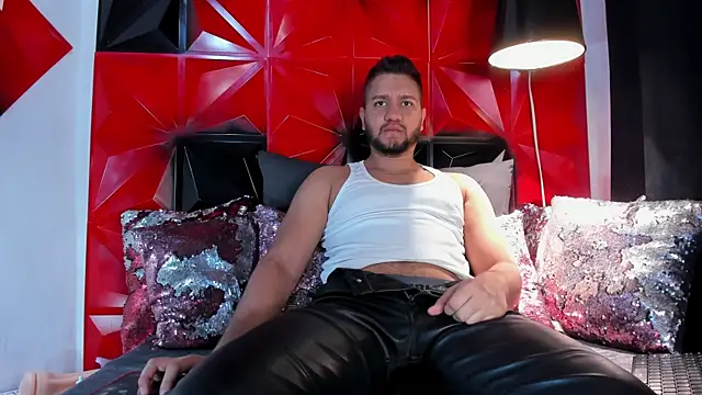 HARRY RAMIREZ online show from January 2026 05:16:01 PM