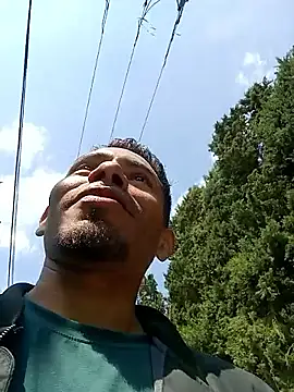 adambrosk 08 online show from February 2026 07:12:01 PM