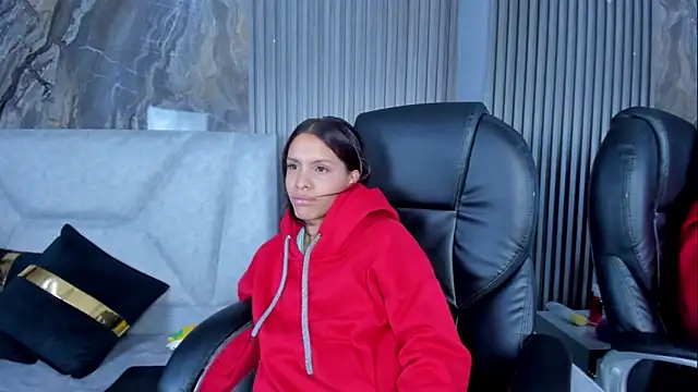 GraceAlexa12 online show from April 2026 03:02:02 PM