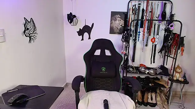 ariannaconnor  online show from March 2026 01:34:01 PM