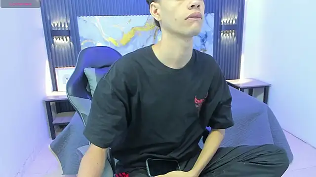 Dark Desiree18 online show from February 2026 12:03:01 PM