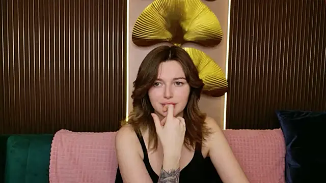 Karina Thorn online show from February 2026 08:52:02 PM