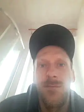 YeahDaynight2 online show from May 2026 05:32:01 PM
