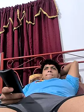 VersedChip online show from February 2026 12:50:01 AM