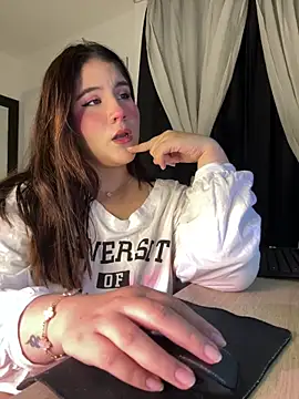 ivy velvet online show from June 2026 01:35:01 AM