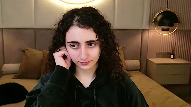 Susan Fors online show from March 2026 05:52:01 AM