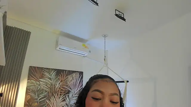 ailann  online show from April 2026 07:38:02 PM