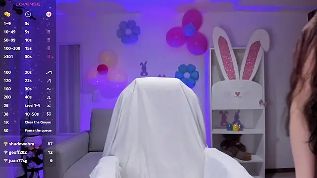  wtdreamgirl online show from April 2026 07:45:01 AM