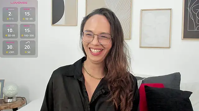 Julianneharris online show from March 2026 02:50:02 PM