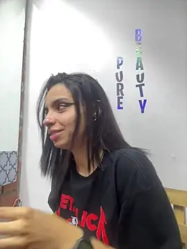 Electra Darkk online show from March 2026 03:49:01 PM