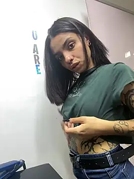 Electra Darkk online show from February 2026 04:48:01 PM