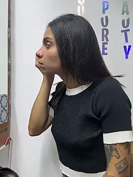 Electra Darkk online show from March 2026 04:18:02 PM