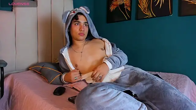 Fran Smiths online show from February 2026 07:44:01 PM