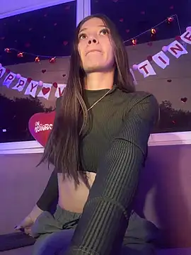 EmmaJhoons online show from February 2026 12:04:01 PM