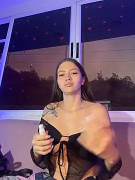 EmmaJhoons online show from March 2026 11:39:02 AM