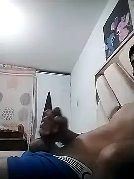 Luisferantuan08 online show from January 2026 10:49:02 PM
