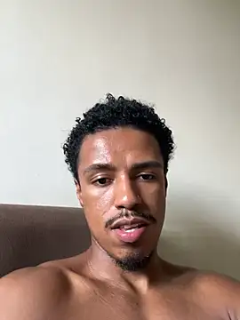 Snapshot of LorenzoBlack27 chatting on February 2026 04:28:02 PM LorenzoBlack27 online show from February 2026 04:28:02 PM