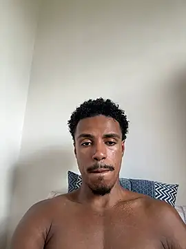 LorenzoBlack27 online show from March 2026 07:31:01 PM