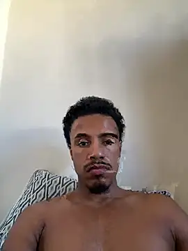 Snapshot of LorenzoBlack27 chatting on July 2026 06:27:02 PM LorenzoBlack27 online show from July 2026 06:27:02 PM