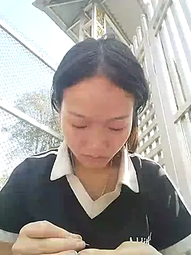 Hina2xx online show from February 2026 02:45:02 AM