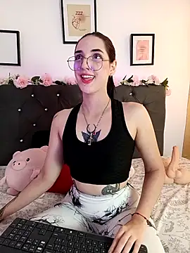 RoseNyx online show from February 2026 03:31:02 PM