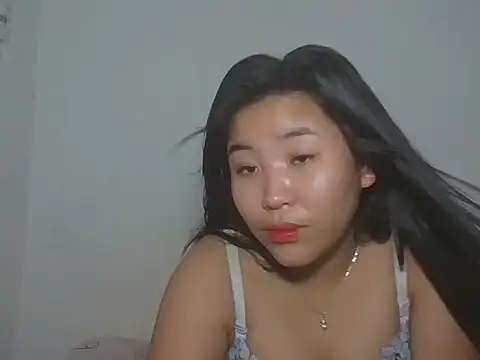 Zyeiii online show from March 2026 07:30:01 AM