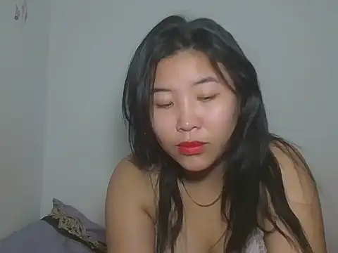 Zyeiii online show from February 2026 08:30:02 PM